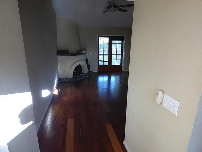 Building Photo - 7706 N Dreamy Draw Dr