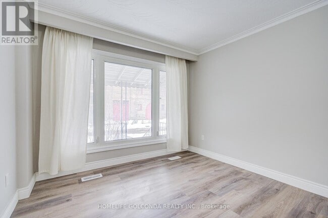 Building Photo - 59 Wolseley St