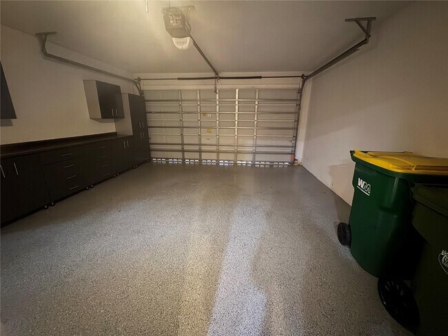Foto del edificio - 4425 Hidden Harbour Ave