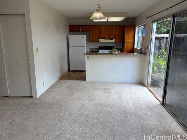 Building Photo - 94-1453-1453 Manao St