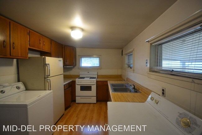 Building Photo - 2 br, 1 bath House - 602 Main Street
