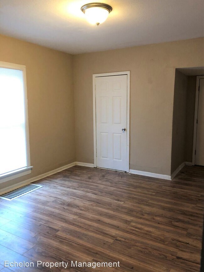 Building Photo - 2 br, 1 bath House - 418 Linn Street