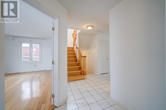 Photo du bâtiment - 24 Militia Trail