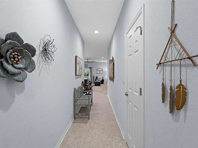 Building Photo - 3 Bedroom Townhome in Sarasota