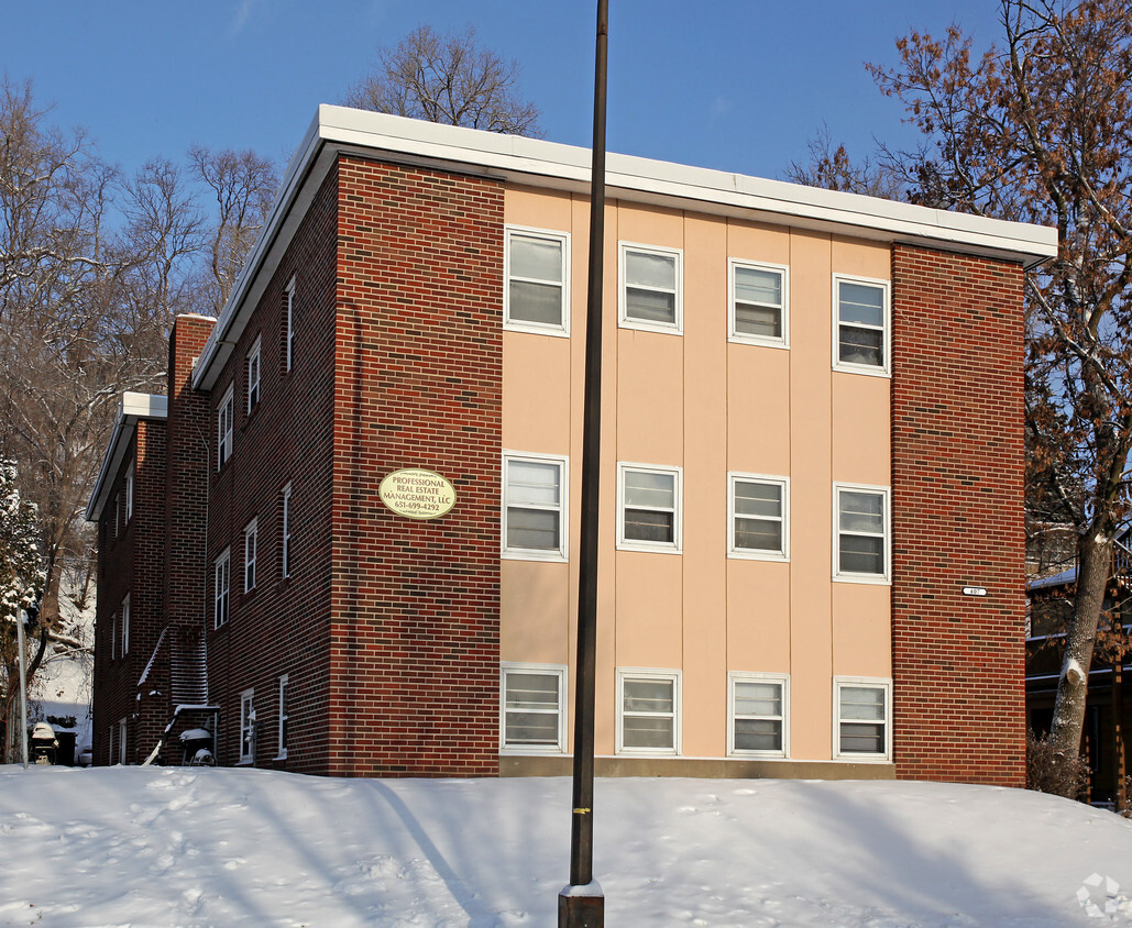 Building Photo - 407 Grand Ave