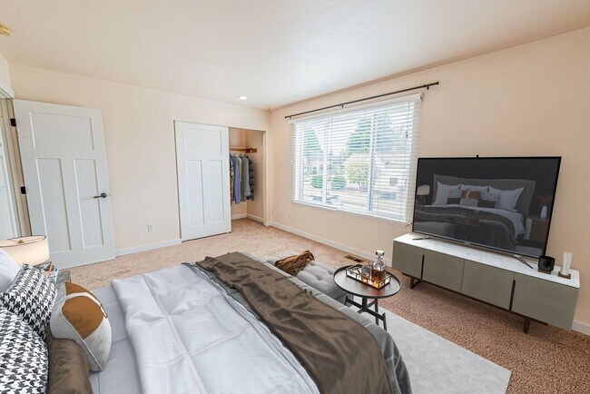 Foto del edificio - Wonderful newly remodeled 3 bedroom 1 3/4 ...
