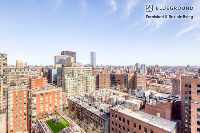 Building Photo - 175 E 96th St