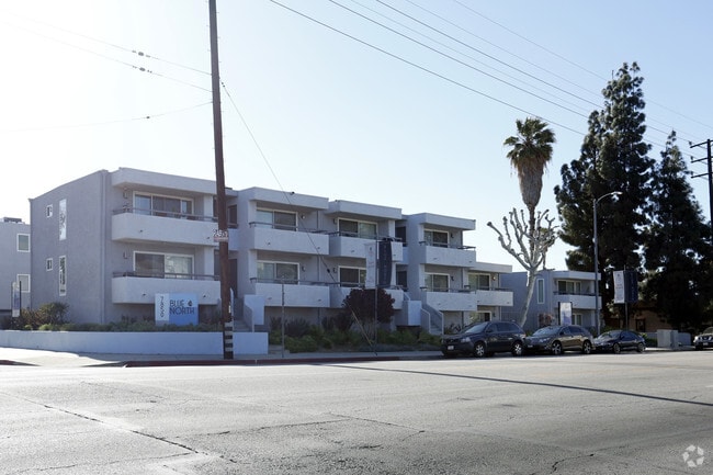 Building Photo - Blue North