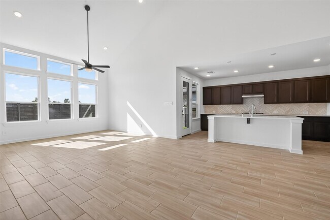 Foto del edificio - 3222 Kindred Wy