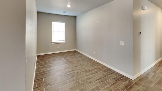 Foto del edificio - 4521 N Eastern Ave