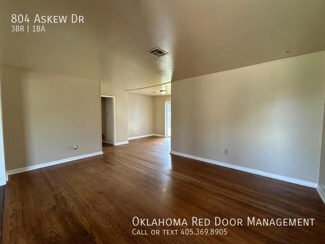 Building Photo - 804 Askew Dr