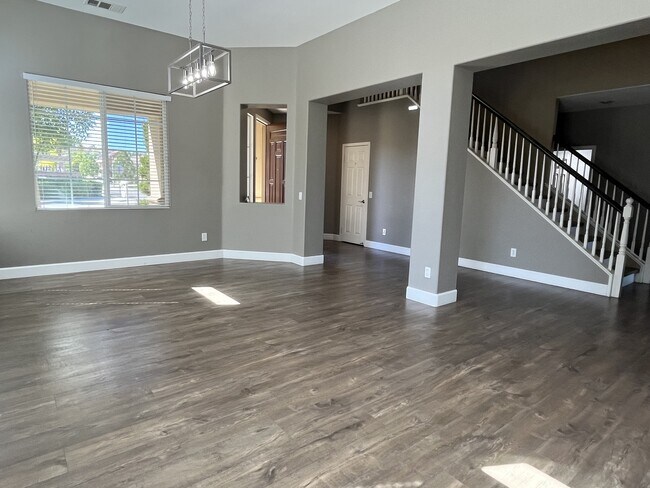 Building Photo - 33812 Temecula Creek Rd