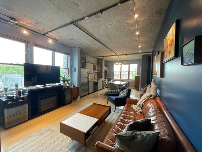 Foto del edificio - Old Town Lofts 1Bd/1Ba Studio Loft ~ Washe...