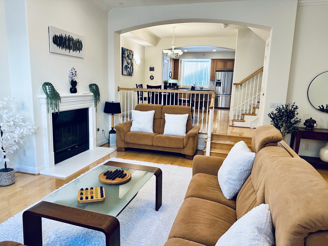 Open Floor Concept - 4118 W Kling St