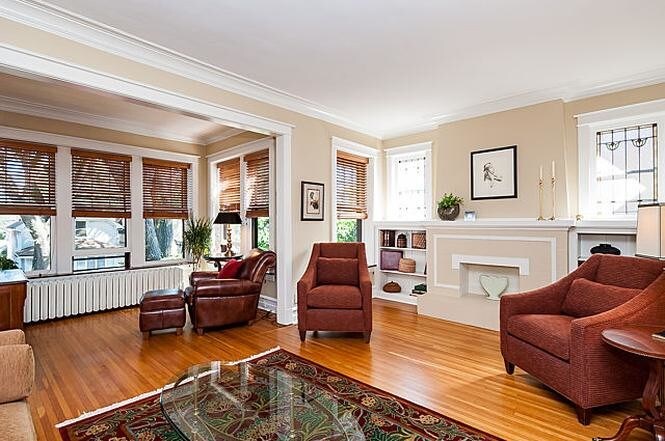 Living Room - 525 S Cuyler Ave