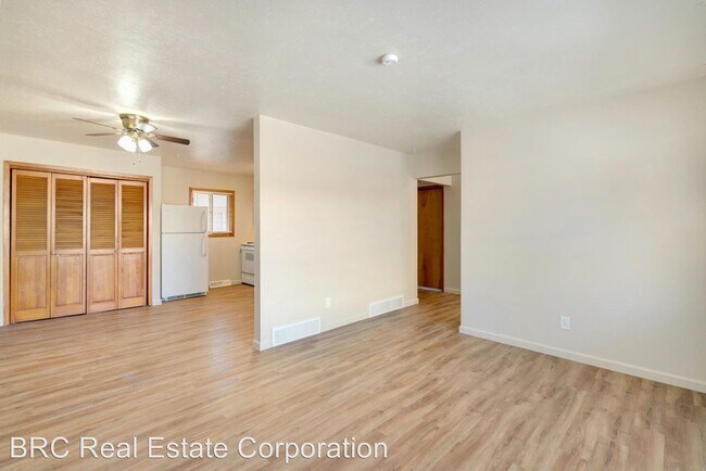 Foto del edificio - 2 br, 1 bath Apartment - 3620 West 80th Ave.