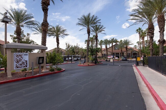 Building Photo - First floor one bedroom in gated Silverado Rach community