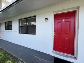 Building Photo - 1610 N 25th St