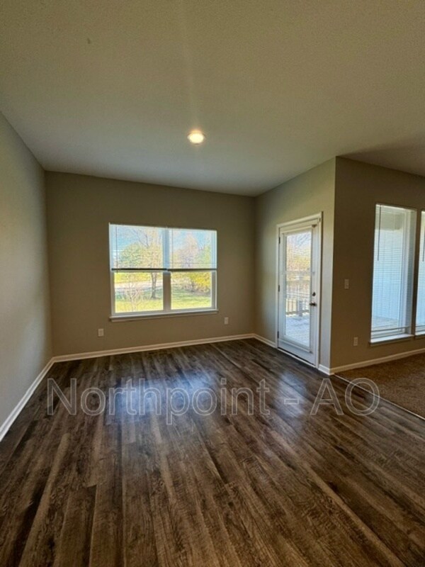 Foto del edificio - 21805 Southcreek Rd