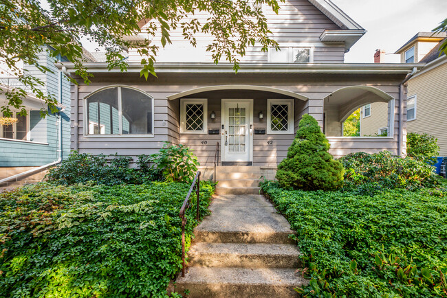 Front Entrance - 42 Ericsson St