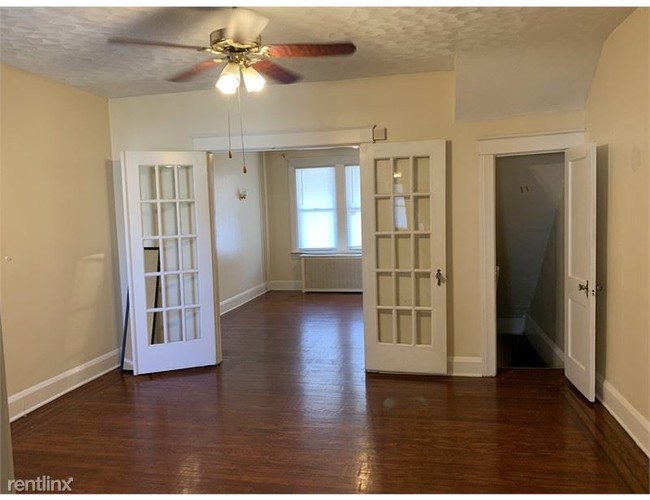 Building Photo - 3 br, 1.5 bath House - 518 Winston Ave