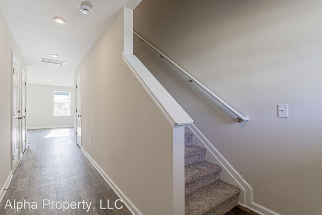 Foto del edificio - 4 br, 2.5 bath House - 4027 Garrison Ln
