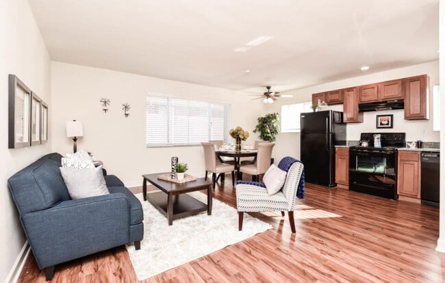 Building Photo - Stanford Place