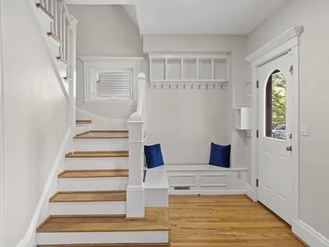 Foto del edificio - 30 Baker Rd