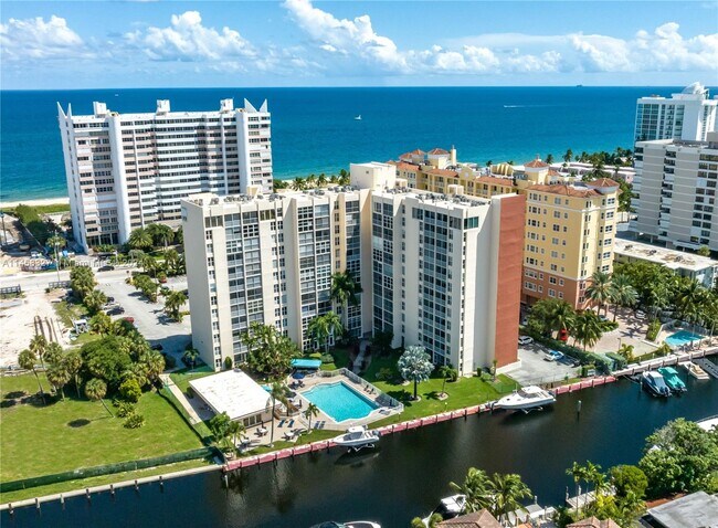 Building Photo - 1391 S Ocean Blvd