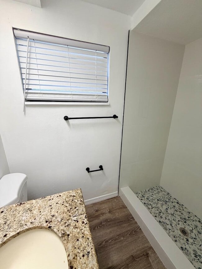 Foto del edificio - 4042 Boulder Dr