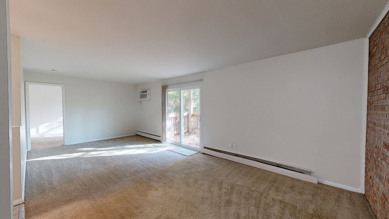 Photo - Riverstone Court Apartments - Beechmont Ave