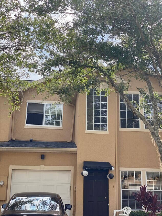 Primary Photo - 16306 Parkstone Palms Ct