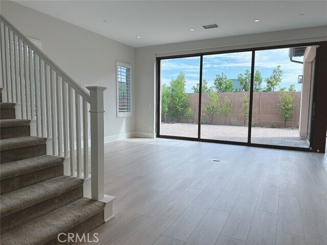 Building Photo - 100 Locanda