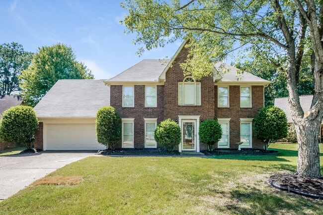Building Photo - 429 Spruce Glen Dr