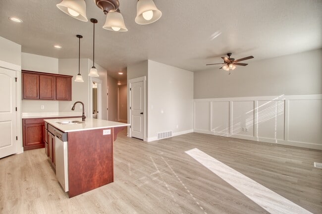 Building Photo - 2020 N 3830 W