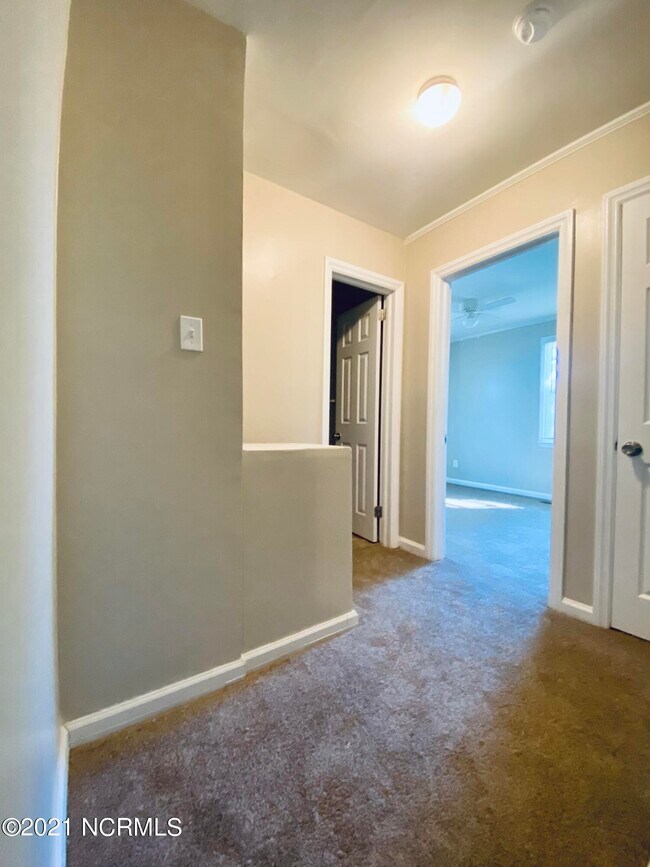 Foto del edificio - 304-306 Starling St