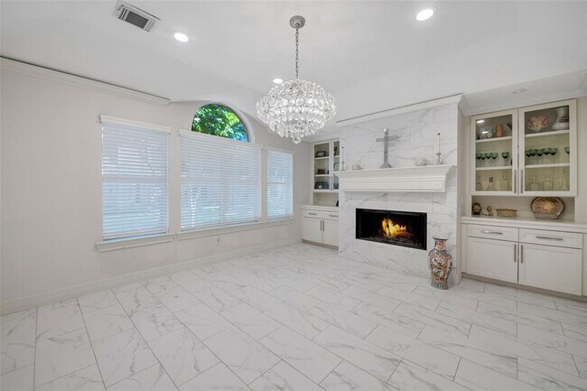 Building Photo - 15763 Tanya Cir