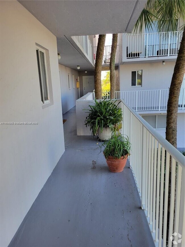 Building Photo - 2680 W 76th St