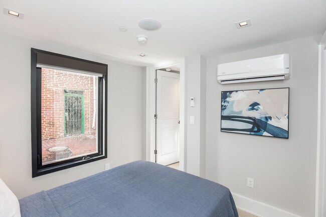 Foto del edificio - 1511 Kingman Pl NW