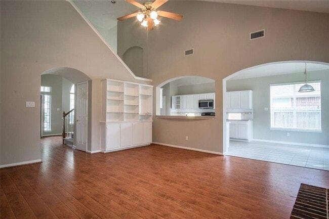 Building Photo - 3710 Heritage Colony Dr