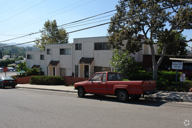 Building Photo - Orchard Villas