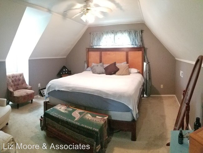 Foto del edificio - 4 br, 2 bath House - 4351 Cappahosic Road