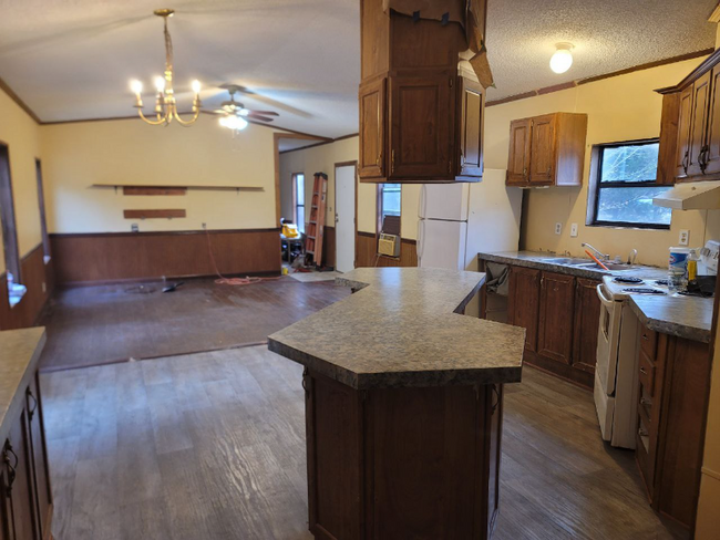 Building Photo - 3983 Roosevelt Hwy