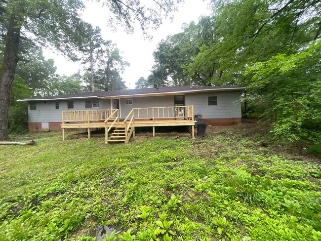 Foto del edificio - 2718 E Benwood Dr