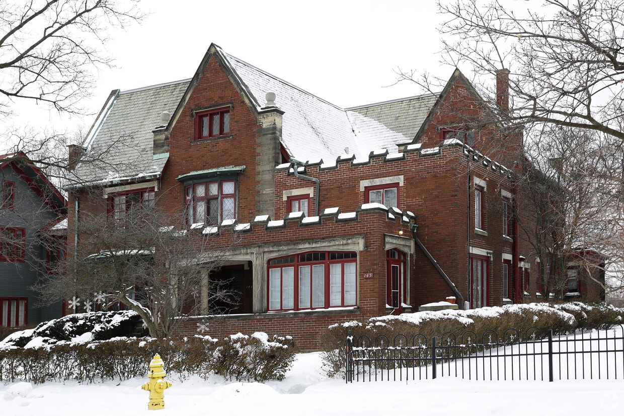 Primary Photo - Lafayette Apartments
