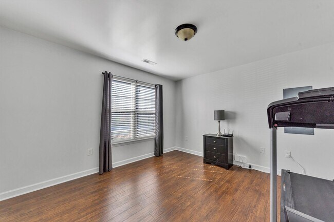 Photo - One-Level-Living near Vinton House