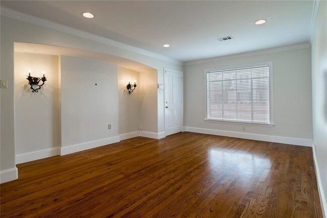 Foto del edificio - 4025 Dunhaven Rd