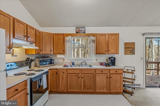 Building Photo - 67 Tranquil Way