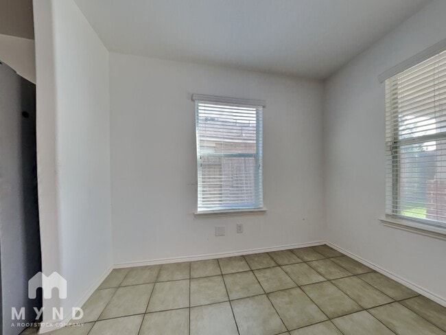 Building Photo - 5342 Gibralter Pl