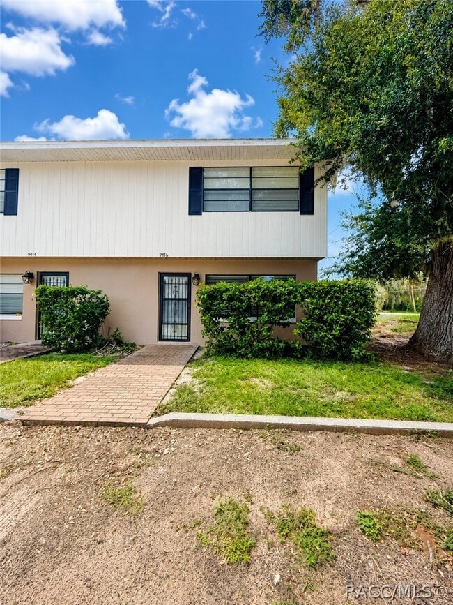Building Photo - 9476 W Green Bay Ln